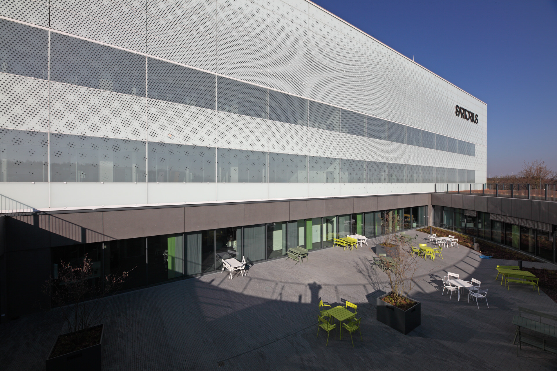 Reference project New office and laboratory building, Ulm (Sartorius) – detail view 21