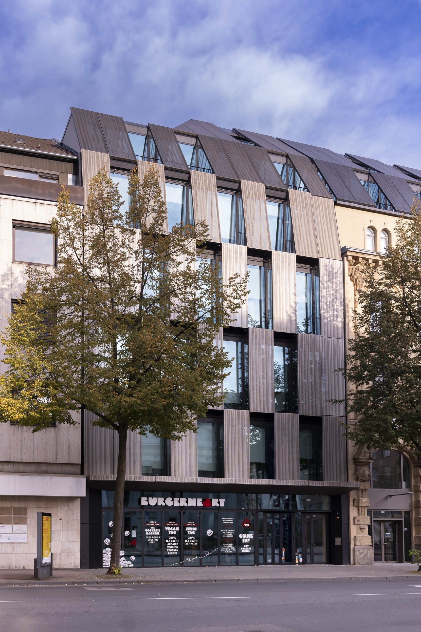 Bankhaus (1 von 1) Referenzprojekt Bankhaus am Theater
